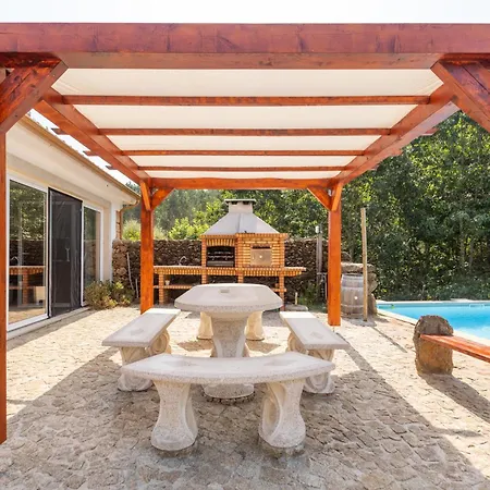 Quinta Ribeiras アパート